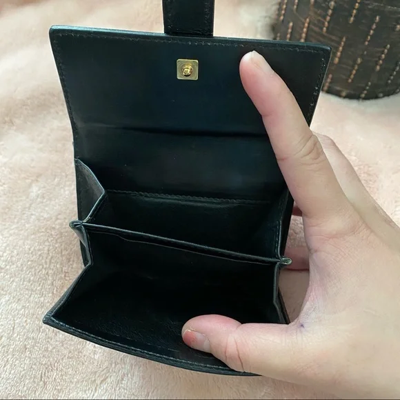 Gucci Short Wallet - Picture 7 of 11